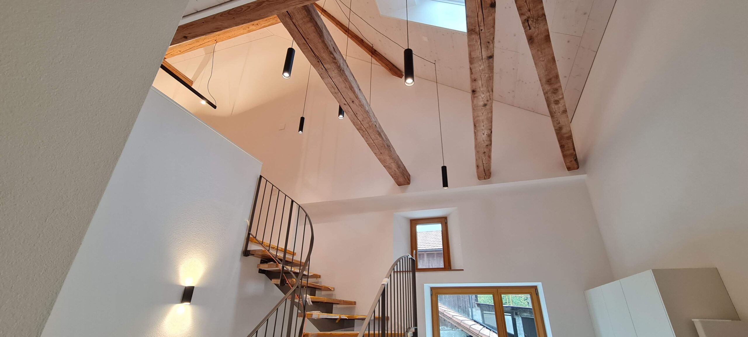 Transformation d’une ancienne grange en deux appartements | Prêles
